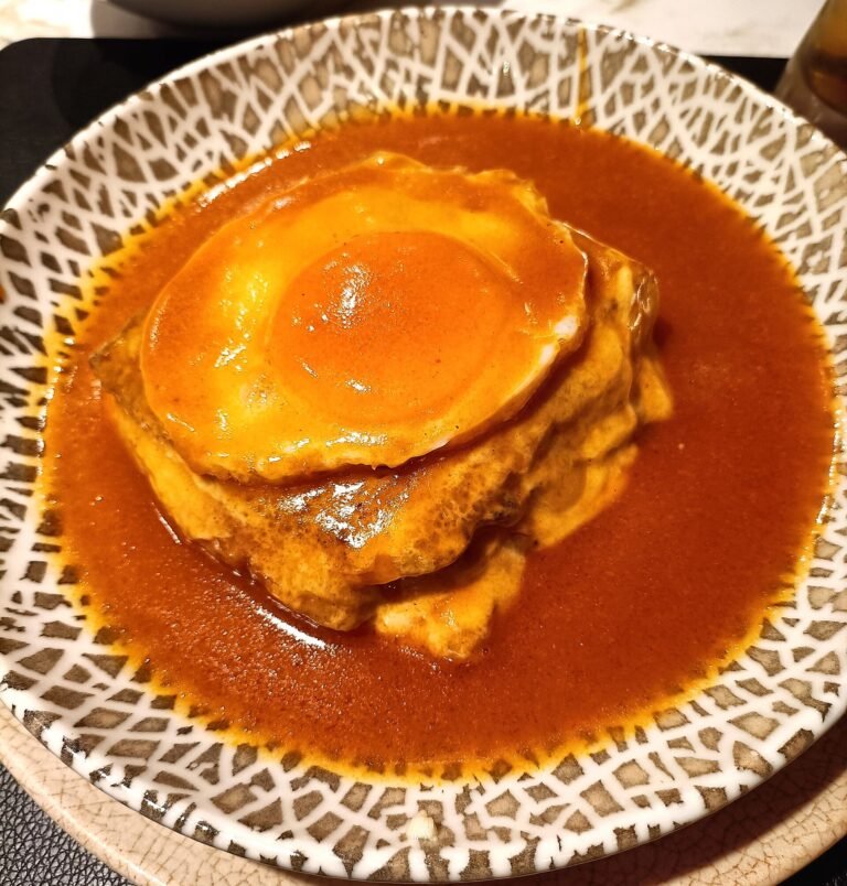 Melhor francesinha da Baixa sem filas enormes?