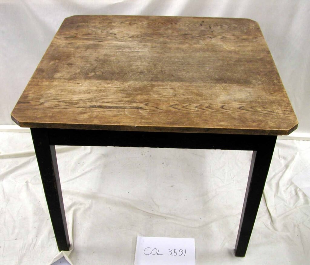 Mesa de jantar JOM, 140×80 cm, Gondomar